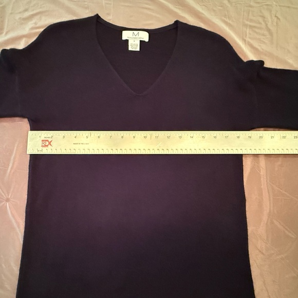 Magaschoni Cotton/Cashmere Blend Purple V-Neck Sweater Size Small MSRP $298 - Picture 5 of 7